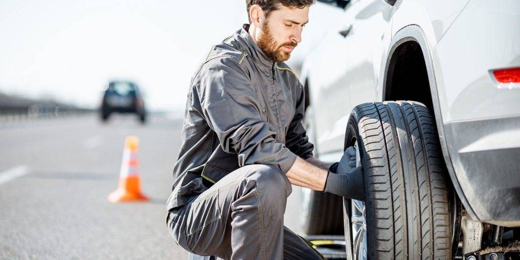 Knokturnal Mobile Ev Charging And Roadside Assistance Tire Change Knokturnal Mobile Ev Charging And Roadside Assistance Tire Change